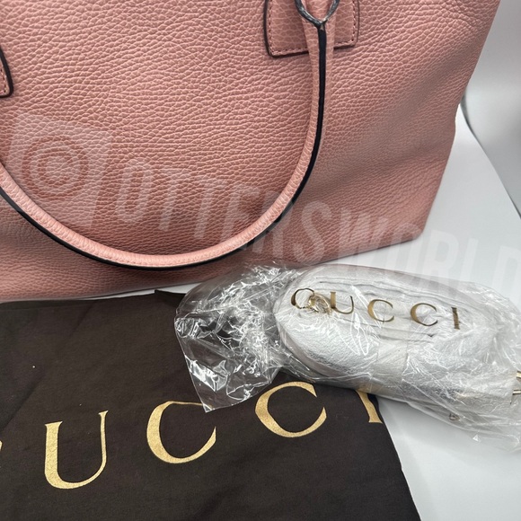 Authentic Gucci Dollar Crossbody - Picture 2 of 11